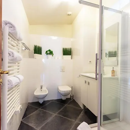 Apartament Exquisite 2-br 3 Minutes From La Croisette
