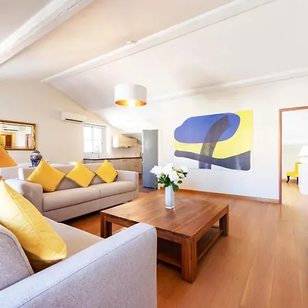 Exquisite 2-br 3 Minutes From La Croisette Lejlighed